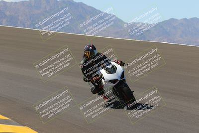 media/Oct-03-2022-Moto Forza (Mon) [[5f077a3730]]/Beginner Group/Session 2 (Turn 10)/